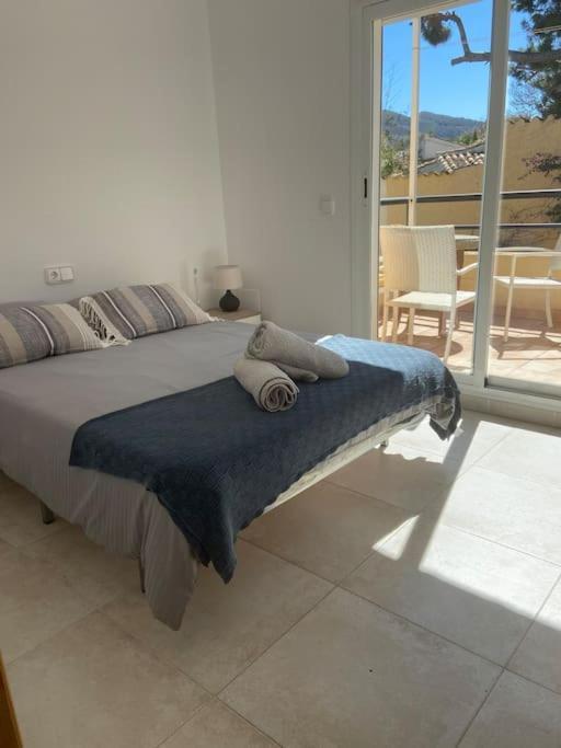 Spacious Villa With Private Outdoor Swimming Pool El Albir Exteriör bild